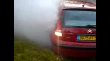Citroen C3 Върти Гуми.3gp