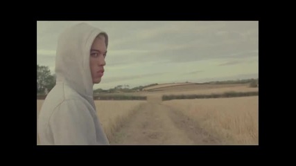 Rihanna - We Found Love ft. Calvin Harris