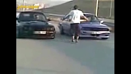 Bmw E30 Coupe vs Bmw E30 Cabrio