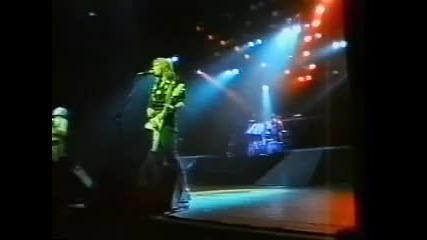 Accept - Screaming for a love-bite
