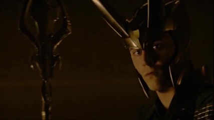 Култовите злодеи Жокера и Локи от филмите Черният Рицар (2008) и Тор: Богът на Гръмотевиците (2011)