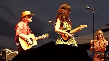 She & Him - Magic Trick (2010) La Times Food & Wine Festival