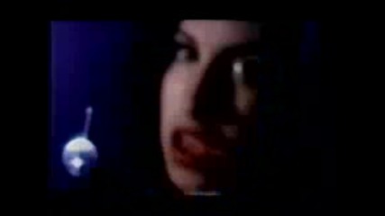 Amy Winehouse - Take The Box