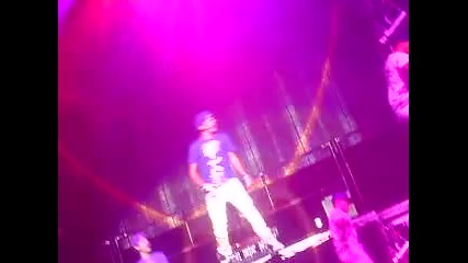 Justin Bieber singing One Less Lonely Girl Live in Sheffield 
