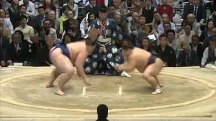 Аоияма с втора победа срещу Такеказе - Хару Башо 11.03