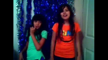 Ashley & Elisa sing Here We Go Again by Demi Lovato 