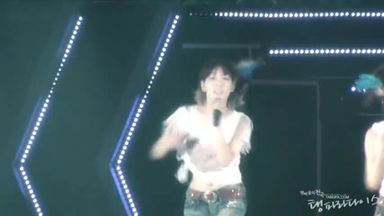 2011 Girls' Generation Tour in Seoul - Into the new world ( Full ver. )