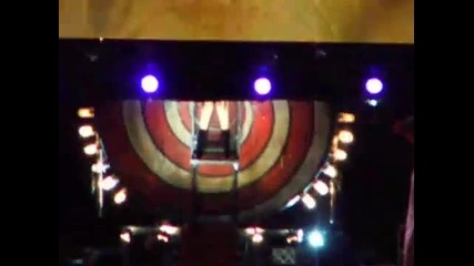 Christina Aguilera - Enter The Circus Welcome 
