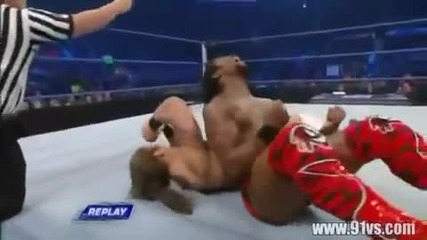 Кофи Кингстън с - у Дрю Макинтаяр - квалификация за мача Raw с - у Smackdown в Bragging rights 