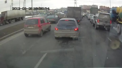 Това е Русия - крадци на светофара !