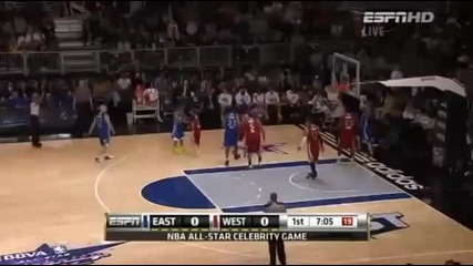 Интервю с Джъстин Бийбър на баскетболния мач [nba all celeb game] част 1