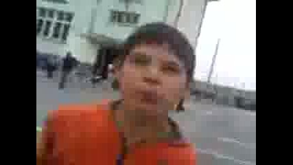 y4eli6ten boi selo skali4a