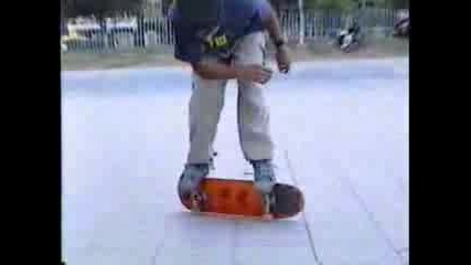 Christobal Bahamonde - Freestyle Skateboarding