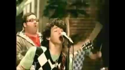 Jonas Brothers I Wan na Be Like You Music Video 