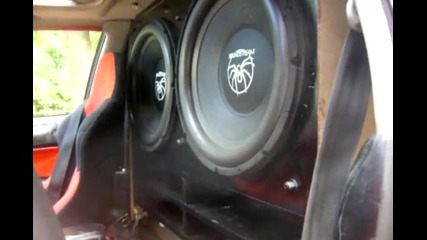 Soundstream Xxx 18 in Honda Civic