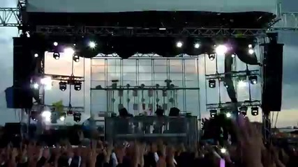 Armin van Buuren Cacao Beach 2011 end