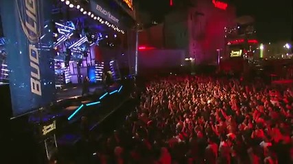 Ozzy Osbourne Performs Shot in the Dark 