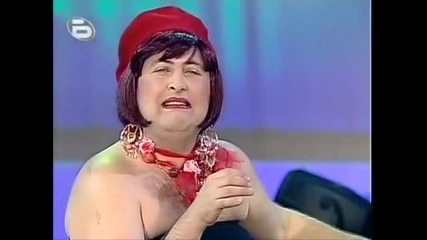 Комиците - Две откачени майки ( смях до дупка )
