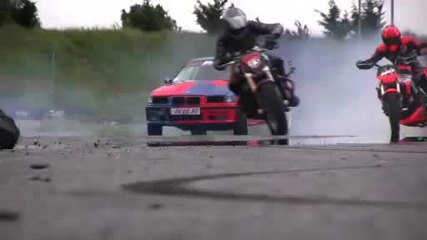Drift Moto vs Auto