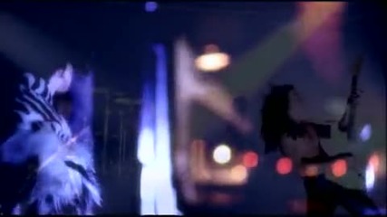 Alice Cooper - Loves A Loaded Gun