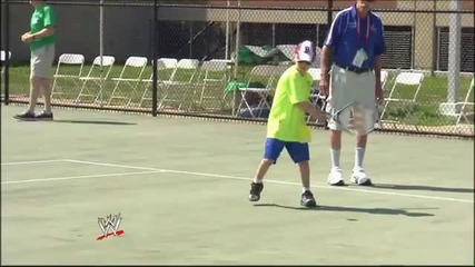 Raw - Wwe shows its support for the 2013 Special Olympics Connecticut Summer Games