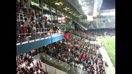 Ходене по въже над стадион 