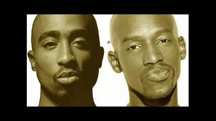 Tha Realest прилича на 2pac... Той има 9 татуса като на 2pac и в лице прилича на него