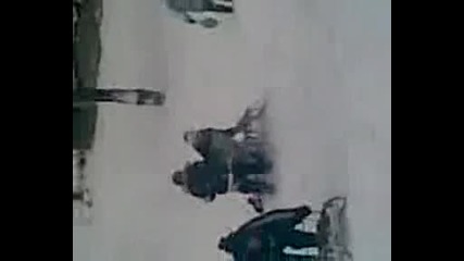 Лудите от 44 Соу, , Неофит Бозвели 1част