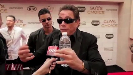 Жан-клод Ван Дам говори за филма Expendables 2