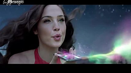 Gal Gadot - New Huawei P20 Pro Commercial