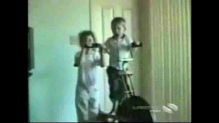 Странните колоездачи - смях