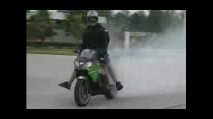 Motorcycles Stunts Freestyle