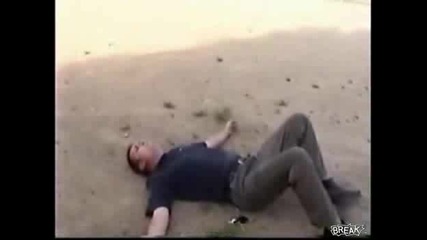 Я Му Бийте Една Инжекция