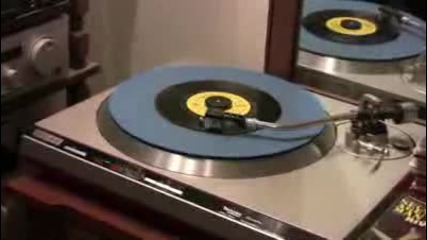 The Dave Clark Five - Cant You See That Shes Mine 