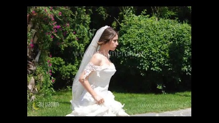 Hazal Kaya (h))