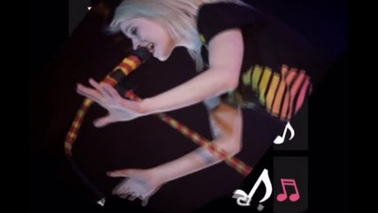 Hayley Williams за конкурса на fergieb