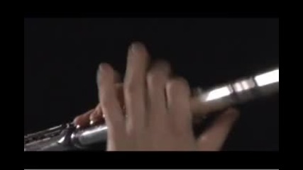 Супер Марио на Флейта 