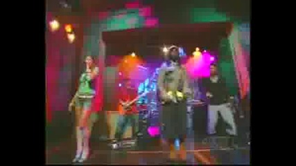 Black Eyed Peas - Dont Phunk With My Heart (Live At Regis & Kelly)