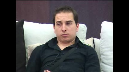 Давид върви като куче след Елеонора смях ! Big Brother F 07.04.2010 