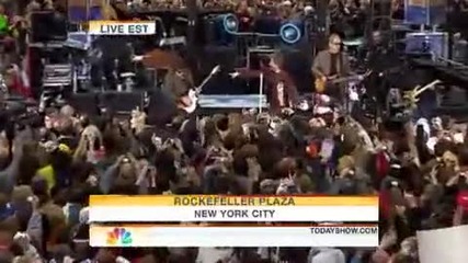 Bon Jovi - You Give Love A Bad Name ( Live Today Show 11/25/2009 ) 