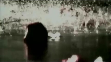 Skillet - Whispers in the dark (official Music Video Hd) Sub