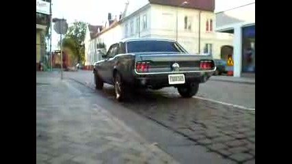 Ford Mustang