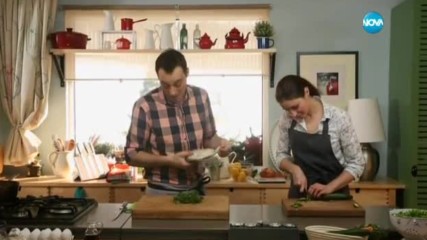 Плоски хлебчета с плънка от леща - Бон Апети (29.03.2017)