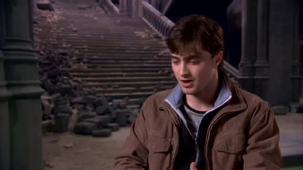 Harry Potter and the Deathly Hallows Part 2 Official Daniel Radcliffe - Interview
