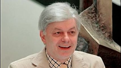 Вальо Михов