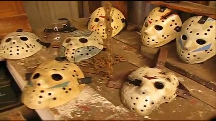 Колекция от хокейни маски от Петък 13ти