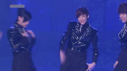 U - Kiss - Man Man Hani & Shut Up [live at Kbs Music Festival 30.10.2010]