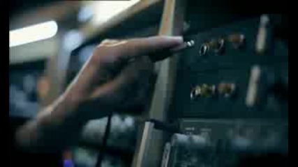 David Guetta & Chris Willis ft.fergie - Gettin Over You 