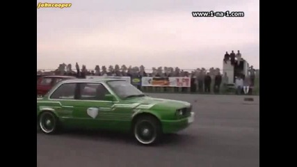 Zastava Yugo vs Bmw E30 electric