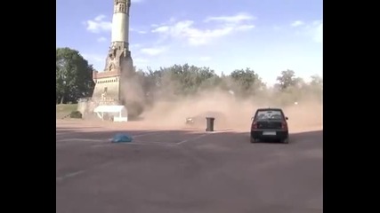 Audi Rs4 дрифти !!! 